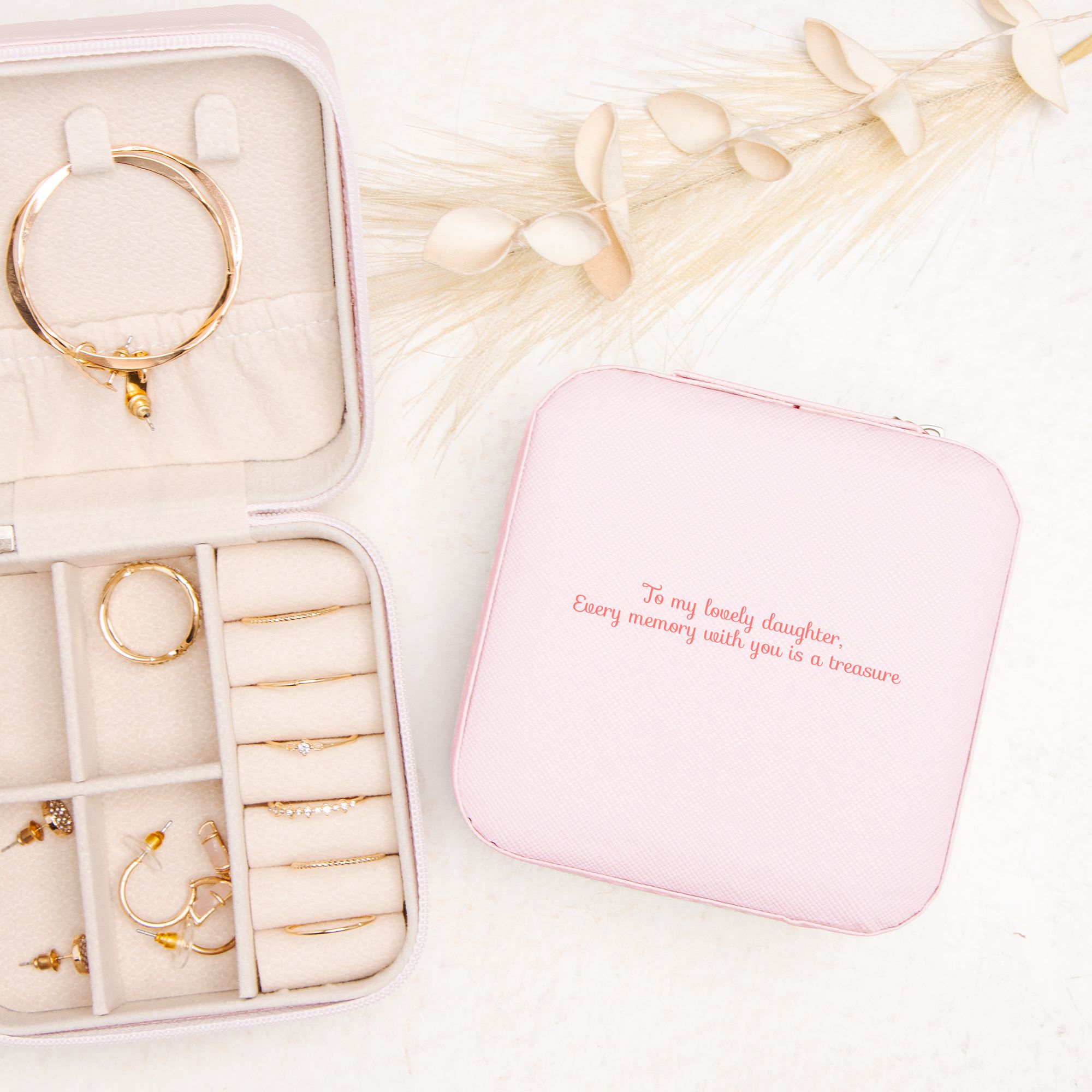 💖 To My Daughter – Jewelry Travel Case | “Every Moment With You Is a Treasure” Gift