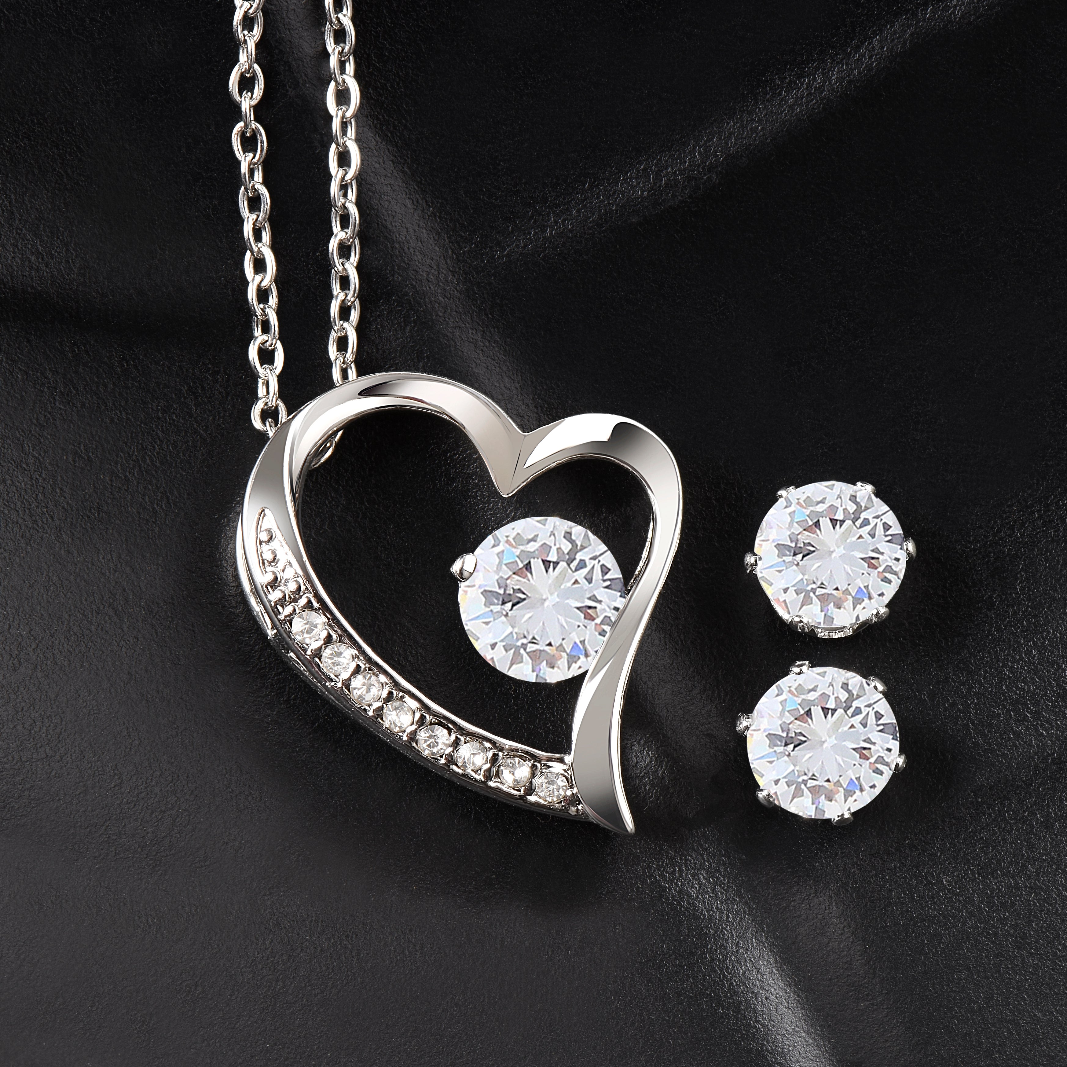 To My Dearest Love – Sparkling Heart Necklace in White Gold | Romantic Gift for Wife, Girlfriend, or Partner