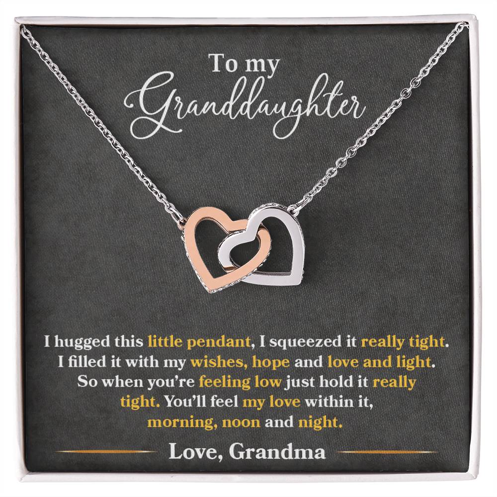 💞 To My Granddaughter – Interlocking Hearts Necklace | “You’ll Feel My Love” Message Card from Grandma