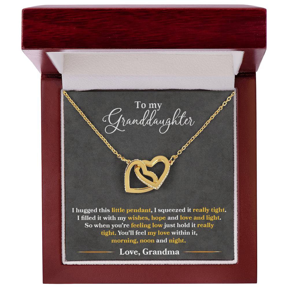 💞 To My Granddaughter – Interlocking Hearts Necklace | “You’ll Feel My Love” Message Card from Grandma