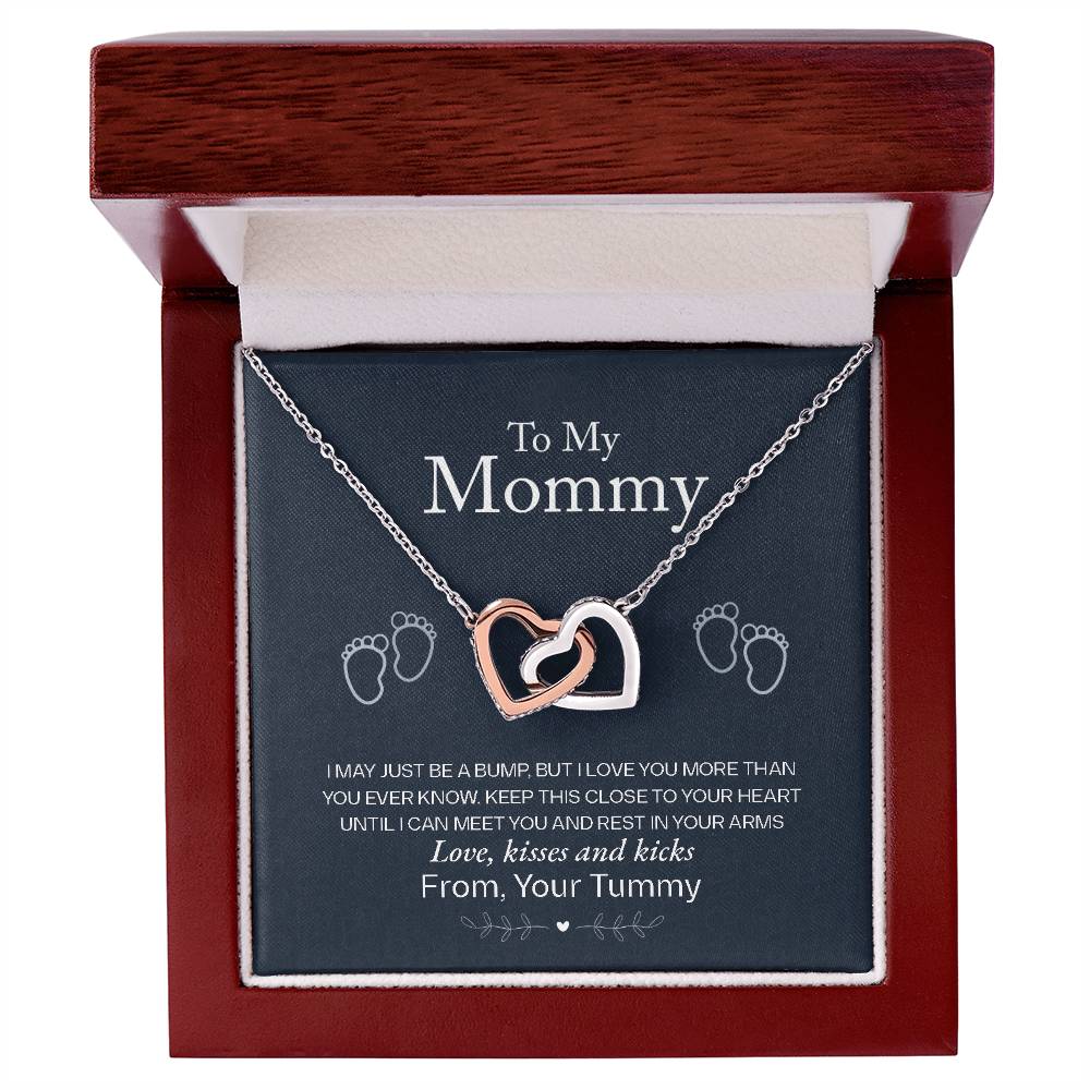 🤍 To My Mommy – Interlocking Hearts Necklace | “Love, Kisses & Kicks from Your Tummy” Baby Bump Gift