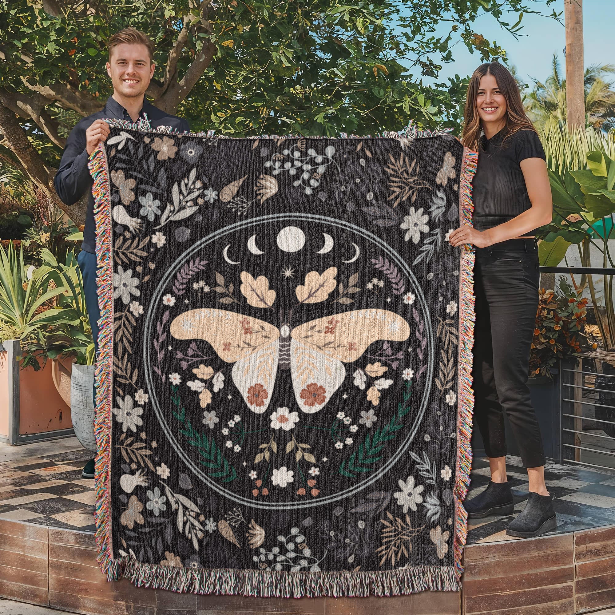 🦋 Bohemian Butterfly Woven Blanket – Floral Heirloom Throw