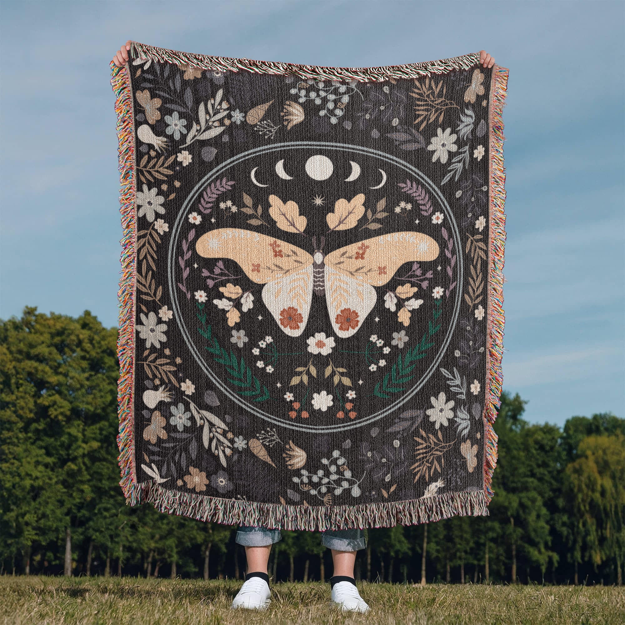🦋 Bohemian Butterfly Woven Blanket – Floral Heirloom Throw