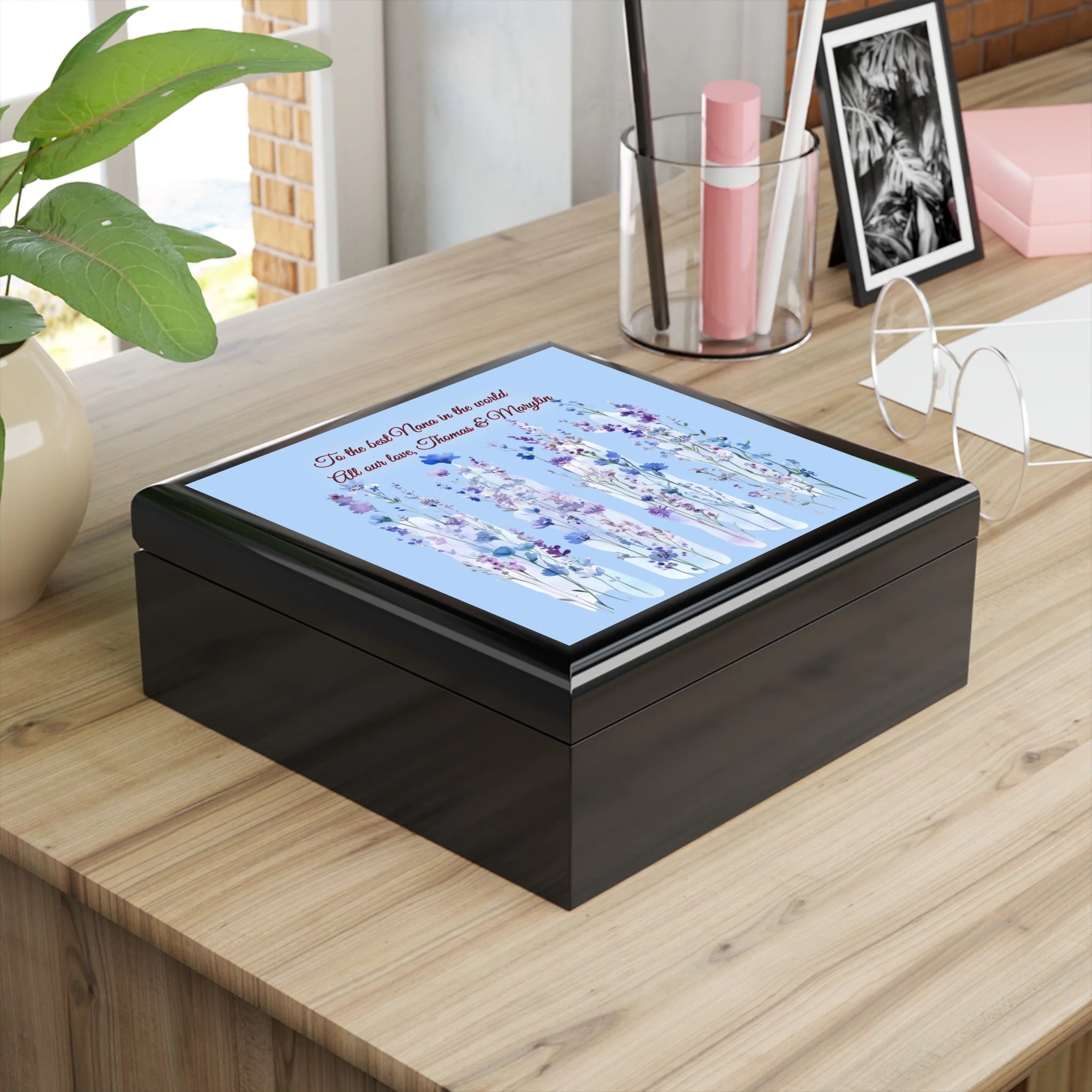 🌸 Fully Personalized Floral Keepsake Jewelry Box – Custom Gift for Mom, Grandma, or Someone You Love