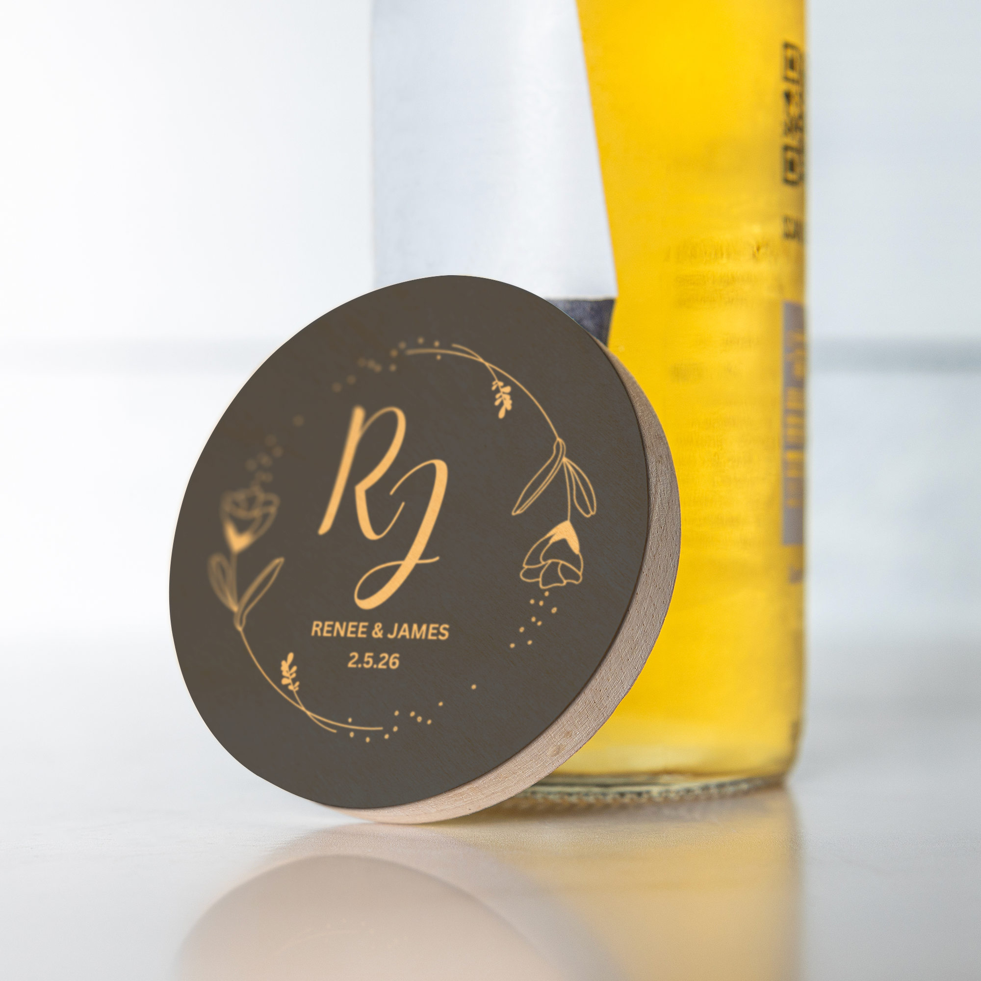 TEST_Bottle_Lean_Mockup.png