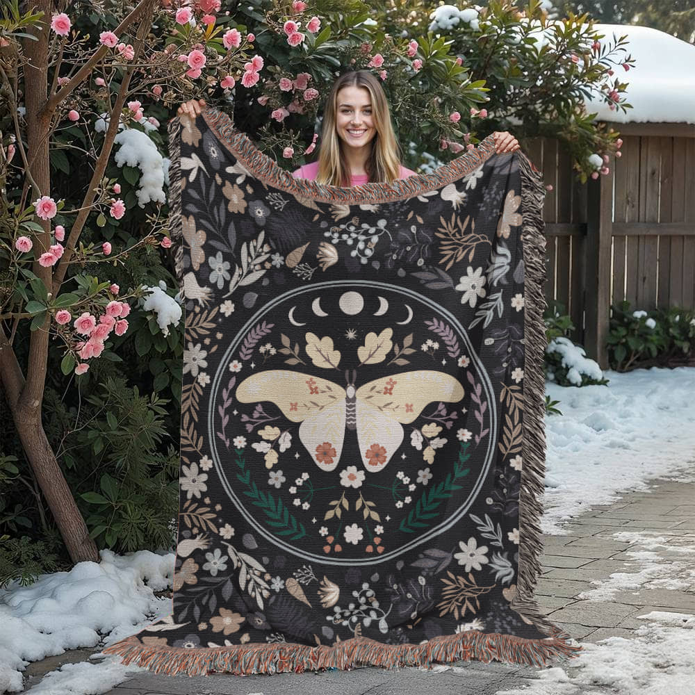 🦋 Bohemian Butterfly Woven Blanket – Floral Heirloom Throw
