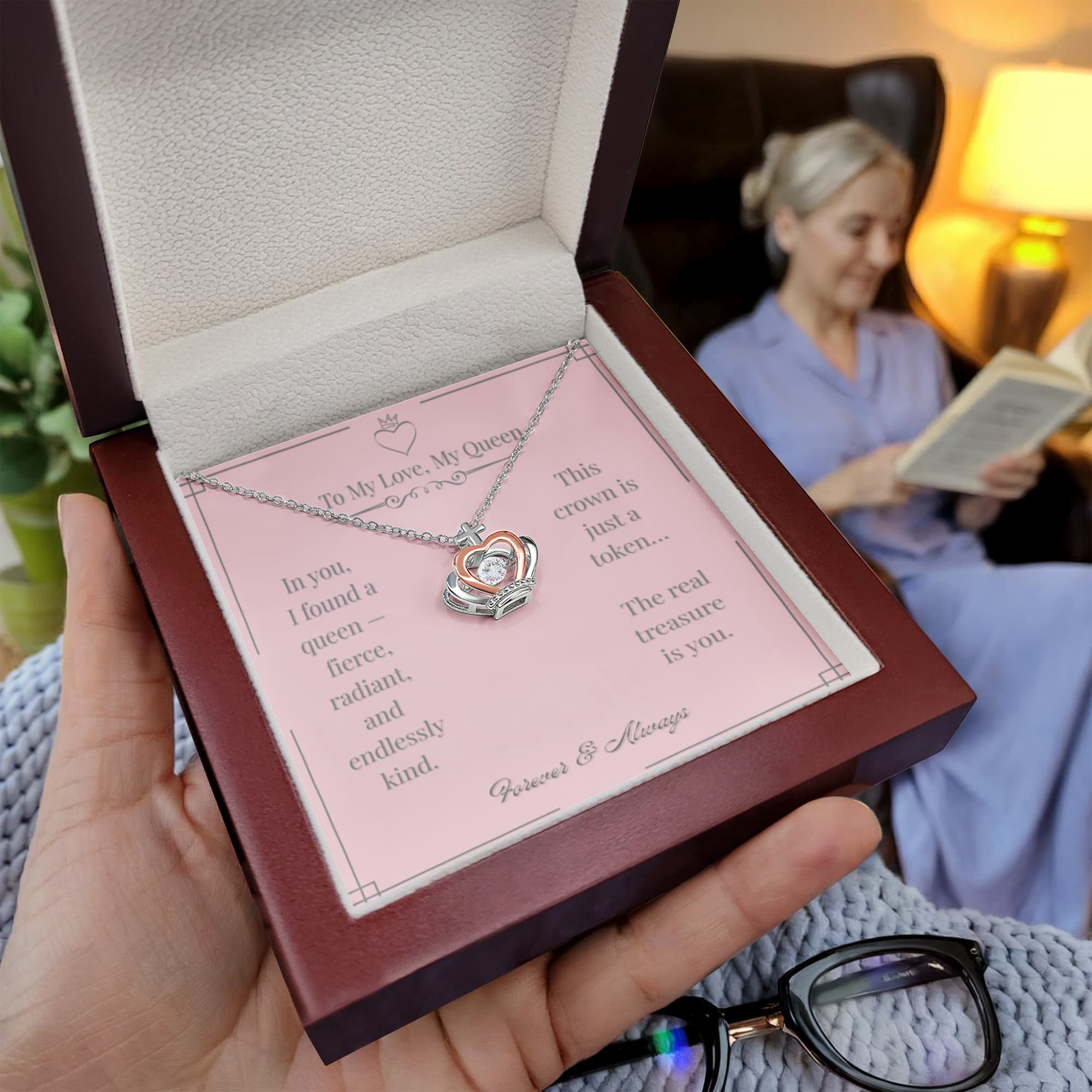 "To My Love, My Queen" Crown Necklace – Romantic Gift with Luxury Box & Message Card